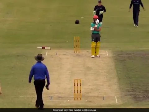 Australian Batsman's Comical Hit-Wicket Dismissal Leaves Fans In A Tizzy - Sakshi