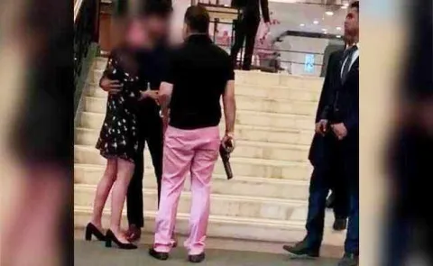 Former BSP lawmakers son waves gun at 5-Star Delhi hotel - Sakshi