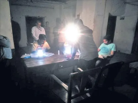  Titli Cyclone:  Food and Current Problems - Sakshi