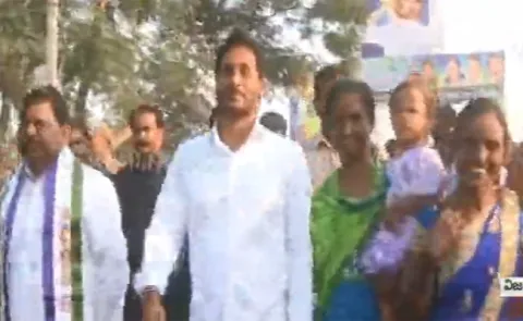 YS Jagan 291st day Prajasankalpayatra Ends - Sakshi