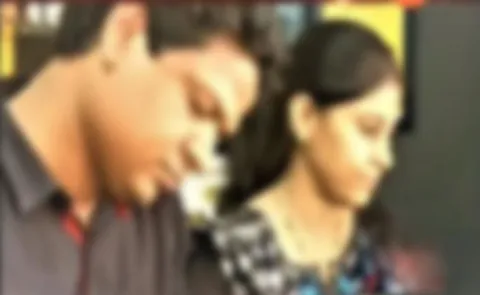 Wife Protest In Front Of Husband House In Hyderabad  - Sakshi