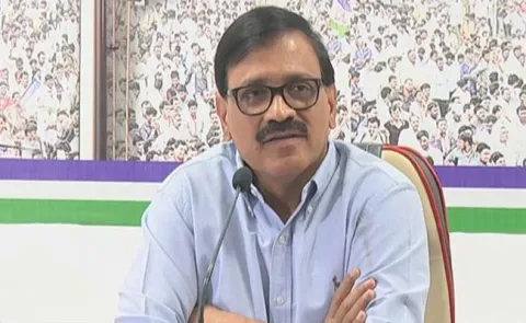 YSRCP Leader Md Iqbal Slams Chandrababu In Hyderabad - Sakshi
