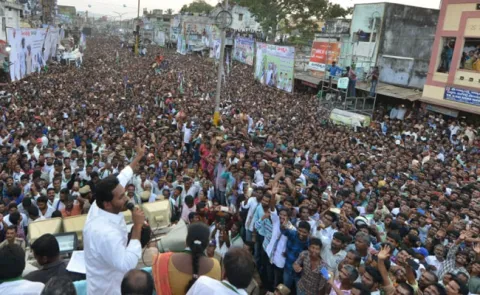 YS Jagan Critics Chandrababu Naidu Over Amaravati Construction - Sakshi