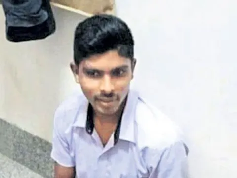 Attack on jagan case: no more police custody srinivas rao - Sakshi