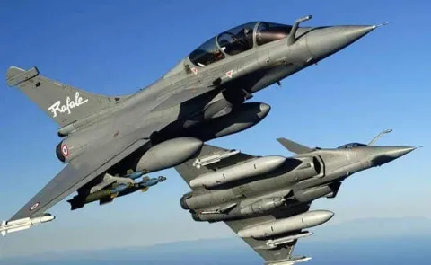 Congress demands JPC probe into Rafale deal - Sakshi