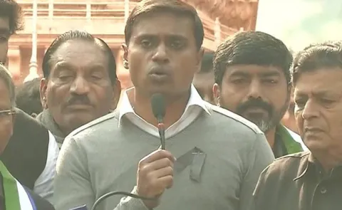 Vanchana Pai Garjana - Mithun reddy slams chandrababu naidu over special status - Sakshi