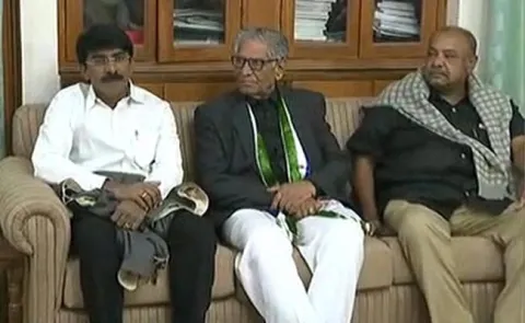 Vanchana Pai Garjana-ummareddy slams chandrababu naidu - Sakshi
