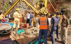 Coal India to start rescue ops in Meghalaya coal mine  - Sakshi
