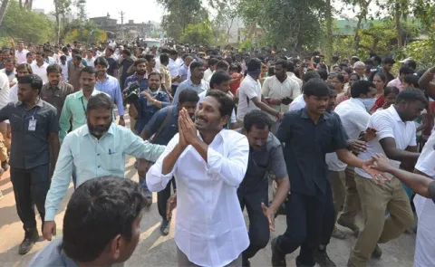 Day 341 of Praja Sankalpa Yatra begins - Sakshi