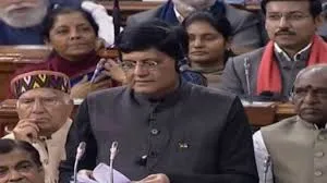 6 cr LPG connections given under Ujjwala Yojana, mostly to women, says Piyush Goyal - Sakshi