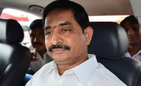 Vote For Note Case ED Questions Vem Narendar Reddy - Sakshi