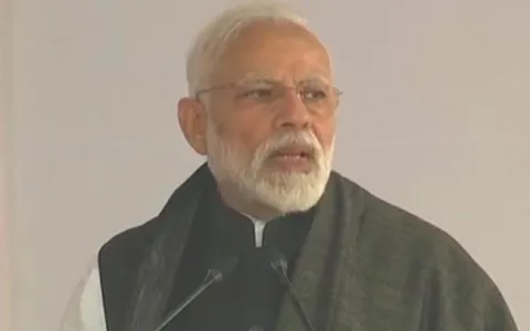Pulwama Attack-Complete Freedom Given To Security Forces, Says PM Modi - Sakshi