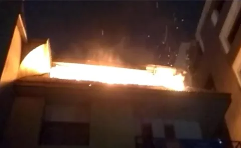 Fire Accident At Banjara Hills Santhosh Dhaba - Sakshi