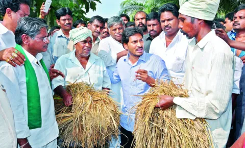 YS Jagan's Rythu Bharosa Yatra - Sakshi