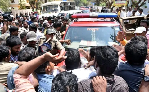 YSRCP MLA Kotamreddy Sridhar Reddy Arrest - Sakshi