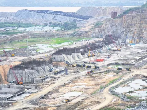 YS Jagan Special Focus On Polavaram Project - Sakshi