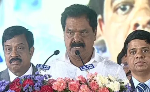 Sri Ranganatha Raju Takes Oath As AP Cabinet Minister - Sakshi