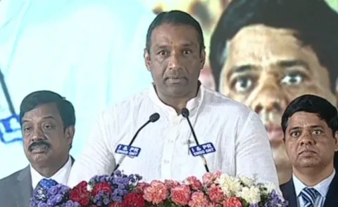 Mekapati Goutham Reddy Takes Oath As AP Cabinet Minister - Sakshi