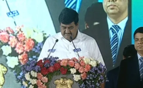 Dharmana Krishna Das Srinivas Take Oath As AP Cabinet Minister - Sakshi