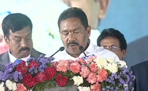 Pinipe Vishwaroop Take Oath As AP Cabinet Minister - Sakshi