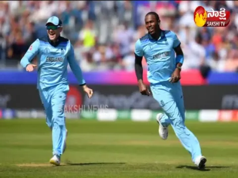 England reach Cricket World Cup final with thrashing of Australia