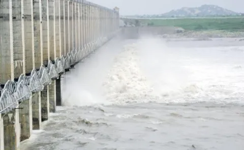 Krishna Flood Water Flow Increase In Srisailam