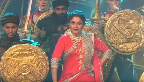 RamyaKrishna has arrived to BiggBossTelugu3 as special host - Sakshi