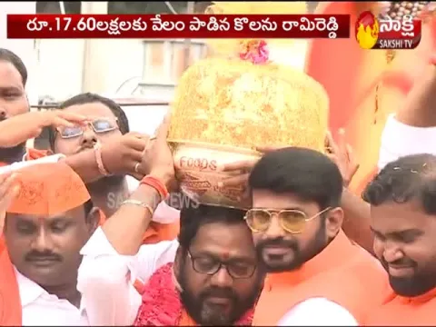 Balapur Ganesh laddu auctioned for Rs 17.6 lakh