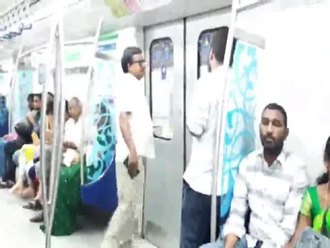 Drunken Man Hulchul in Metro Train in Hyderabad 
