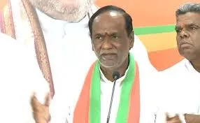 BJP Leader Laxman Slams CM KCR Over Telangana RTC