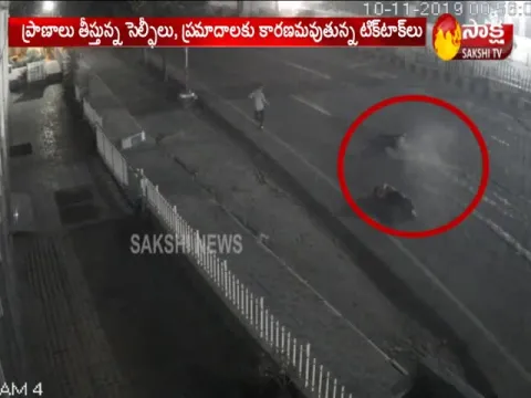 Drunk techie rams car and kills 2 people taking selfies