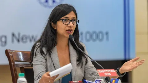 DWC Chief Swati Maliwal Writes To PM Modi Demands Implementation Of Disha Act - Sakshi