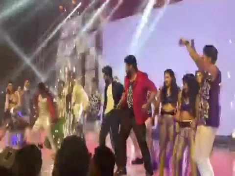 Salman Khan Dance With Venkatesh And Ram Charan In Dabangg 3 Event - Sakshi
