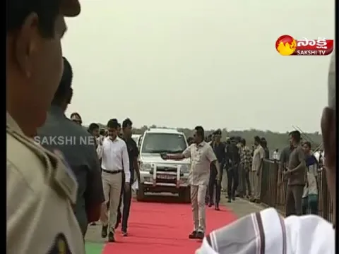 AP CM YS Jagan Reached To Sunnapuralla Palli 