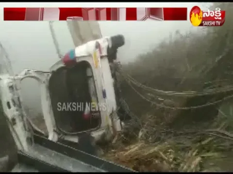 6 Dead After Car Falls Into Canal Near Delhi Due To Fog