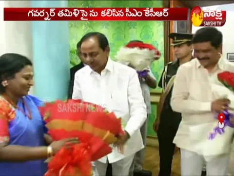 CM KCR New Year Greetings to Governor