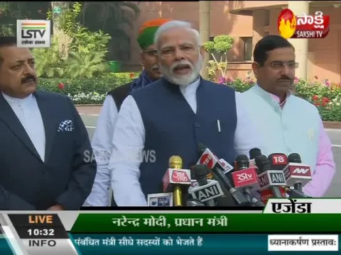 PM Modi Says Focus On Economic Issues