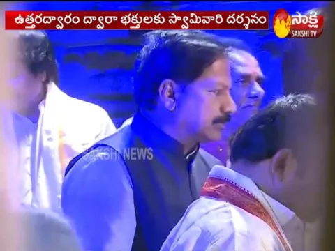 Vaikunta Ekadasi -Celebrities Rush in Tirumala