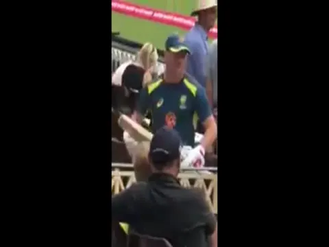 AUS VS NZ Test Series: Warner Made Young Fan's Day With His Grand Gesture - Sakshi