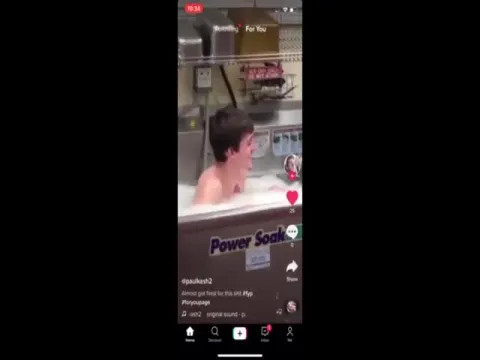 Restaurant Worker Bathing In Kitchen