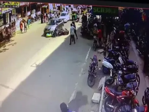 Road Accident In SR Nagar - Sakshi