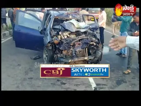 Two killed in Road Accident in Karimnagar