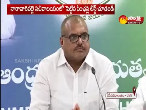 YSR Cheyutha Will Be Implemented Next Year Says Botsa Satyanarayana - Sakshi