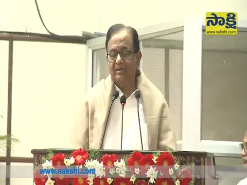 Chidambaram Slams Central Government Regarding Indian Economy - Sakshi