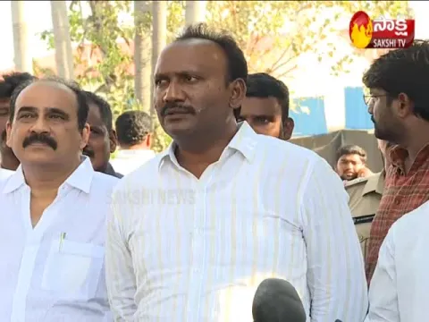 Amanchi Krishna Mohan Fires On Chandrababu