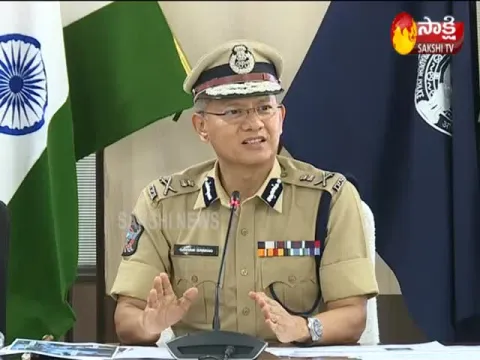 DGP Gowtham Sawang Warns A Head Wrong Messages Sharing In Social Media