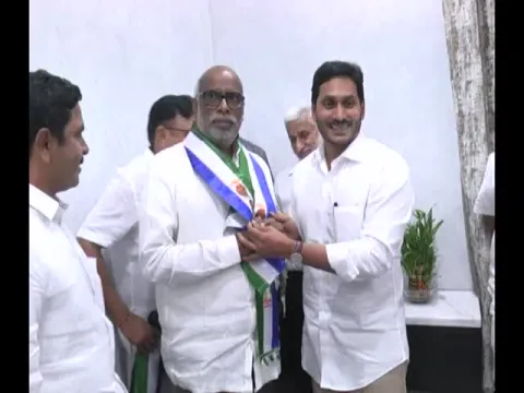 Dokka Manikya Vara Prasad Joins In YSRCP
