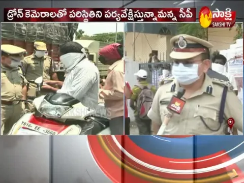 CP Karthikeya Checking Vehicles In Nizamabad