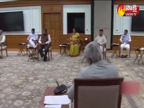 Union Cabinet approving an ordinance to protect the healthcare workers