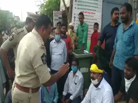 Police Have Seized illegal Liquor In House Of TDP Leader Video